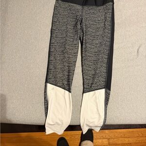 Under Armour Black and White Leggings